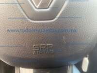 Renault Kwid 2022 5p Intens L3/1.0 Man IMG_4094