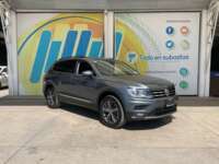 Volkswagen Tiguan 2019 5p Comfortline L4/1.4/T DSG Piel 2019 Volkswagen Tiguan Venta Exteriores 3