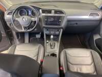 Volkswagen Tiguan 2019 5p Comfortline L4/1.4/T DSG Piel 2019 Volkswagen Tiguan Venta Interiores 4