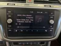 Volkswagen Tiguan 2019 5p Comfortline L4/1.4/T DSG Piel 2019 Volkswagen Tiguan Venta Interiores 9