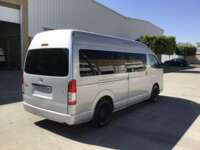 Toyota Hiace 2019 5p L4/2.7 Man 15/Pas 2019 Toyota Hiace Venta Exteriores 5