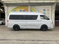 Toyota Hiace 2019 4p Superlarga Ventanas L4/2.7 Man 2019 Toyota Hiace Venta Exteriores 4