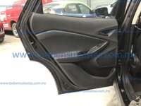 Chevrolet Tracker 2021 5p Premier L3/1.2/T Aut 2021 Chevrolet Tracker Ingreso Interiores 13