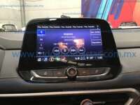 Chevrolet Tracker 2021 5p Premier L3/1.2/T Aut 2021 Chevrolet Tracker Ingreso Interiores 5