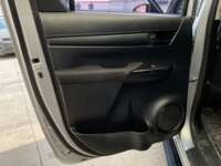 Toyota Hilux 2019 4p Doble Cabina Base L4/2.7 Man  2019 Toyota Hilux Venta Interiores 15