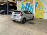 Toyota Prius 2020 5p C Híbrido L4/1.5 Aut  2020 Toyota Prius Venta Exteriores 5