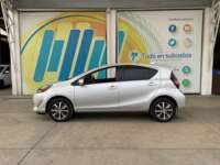 Toyota Prius 2020 5p C Híbrido L4/1.5 Aut  2020 Toyota Prius Venta Exteriores 8