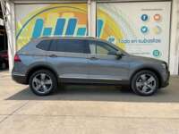 Volkswagen Tiguan 2018 5p Highline L4/2.0/T DSG 7/Pas 4Motion 2018 Volkswagen Tiguan Venta Exteriores 4