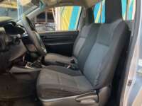 Toyota Hilux 2019 2p Cabina Sencilla L4/2.7 Man 2019 Toyota Hilux Venta Interiores 14