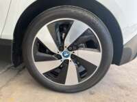 BMW i3 2017 3p Mobility Litio/170hp Aut 2017 BMW i3 Venta Llantas 4