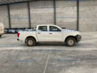 Nissan NP300 Doble Cabina 2020  IMG_9862