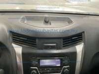 Nissan NP300 Doble Cabina 2020  IMG_9905