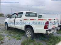 Toyota Hilux 2014  007