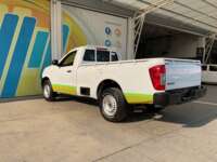 Nissan NP300 Frontier 2021 4p SE L4/2.5 Man 2021 Nissan NP300 Frontier Venta Exteriores 7