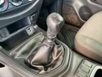 Nissan NP300 Frontier 2021 4p SE L4/2.5 Man 2021 Nissan NP300 Frontier Venta Interiores 9