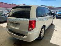 Dodge Grand Caravan 2019 5p SE V6/3.6 Aut    2019 Dodge Grand Caravan Ingreso Exteriores 4