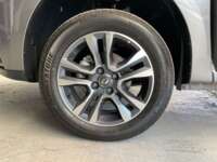 Renault Logan 2023  2023 Renault Logan Venta Llantas 1