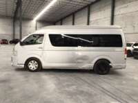 Toyota Hiace 2019 5p L4/2.7 Man 15/Pas 2019 Toyota Hiace Venta Exteriores 8