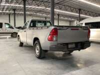 Toyota Hilux 2019 2p Cabina Sencilla L4/2.7 Man 2019 Toyota Hilux Venta Exteriores 5