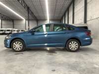 Volkswagen Jetta 2019 4p Trendline L4/1.4/T Tiptronic 2019 Volkswagen Jetta Venta Exteriores 4