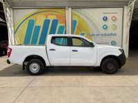 Nissan NP300 Doble Cabina 2017  2017 Nissan NP300 Doble Cabina Venta Exteriores 4