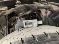 Nissan NP300 Doble Cabina 2017  2017 Nissan NP300 Doble Cabina Venta Llantas 12