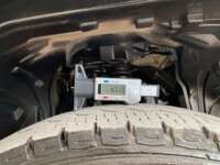 Nissan NP300 Doble Cabina 2017  2017 Nissan NP300 Doble Cabina Venta Llantas 3