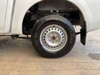 Nissan NP300 Doble Cabina 2017  2017 Nissan NP300 Doble Cabina Venta Llantas 4