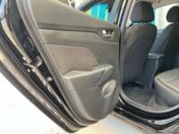 Hyundai Accent 2019 5p GL Mid L4/1.6 Aut 2019 Hyundai Accent Venta Interiores 18