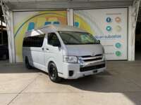 Toyota Hiace 2019 5p L4/2.7 Man 15/Pas 2019 Toyota Hiace Venta Exteriores 3
