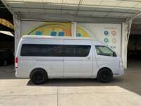 Toyota Hiace 2019 5p L4/2.7 Man 15/Pas 2019 Toyota Hiace Venta Exteriores 4