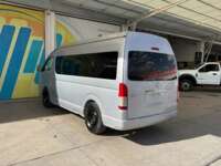 Toyota Hiace 2019 5p L4/2.7 Man 15/Pas 2019 Toyota Hiace Venta Exteriores 7