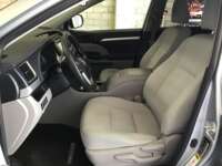 Toyota Highlander 2019 5p LE V6/3.5 Aut 2019 Toyota Highlander Venta Interiores 17