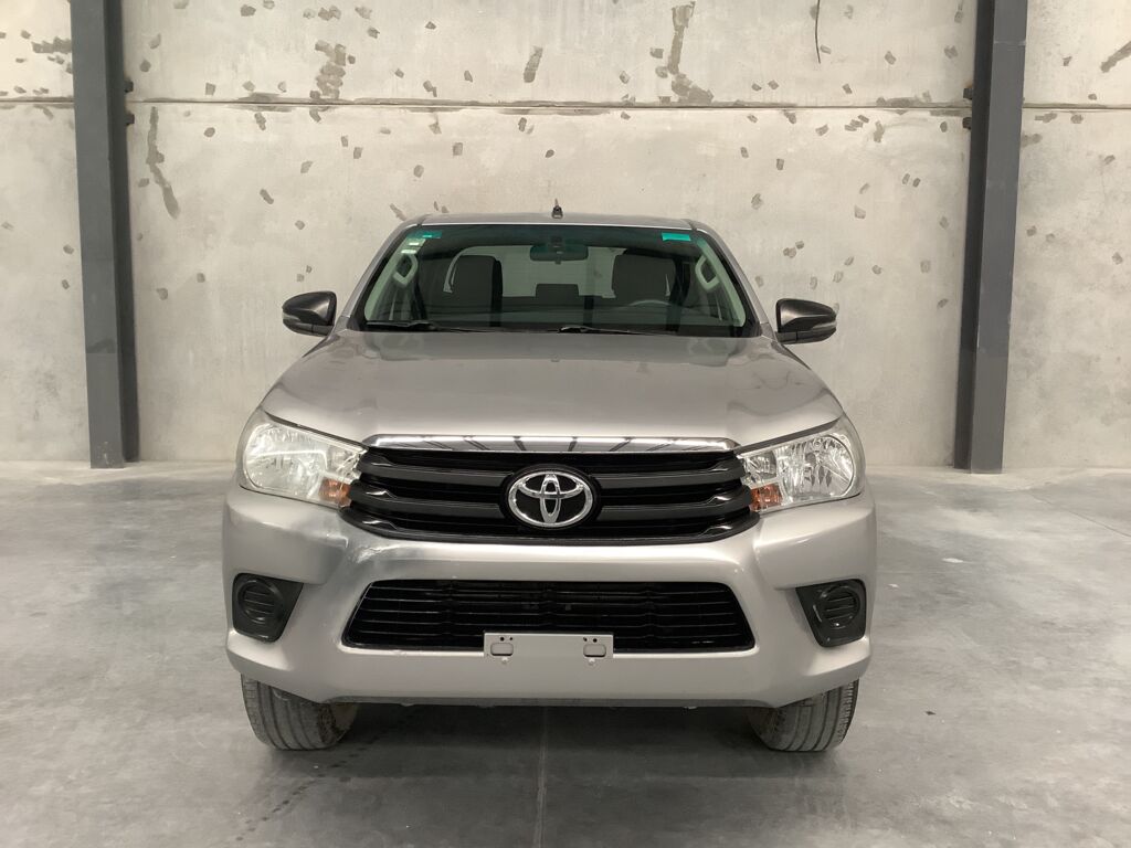 Toyota Hilux 2018 4p Doble Cabina Base L4/2.7 Man 2018 Toyota Hilux Venta Exteriores 2