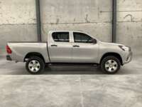 Toyota Hilux 2018 4p Doble Cabina Base L4/2.7 Man 2018 Toyota Hilux Venta Exteriores 4