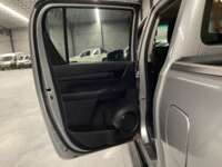 Toyota Hilux 2018 4p Doble Cabina Base L4/2.7 Man 2018 Toyota Hilux Venta Interiores 14