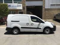 Peugeot Partner 2019  2019 Peugeot Partner Venta Exteriores 4