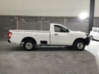 Nissan NP300 Pick Up 2020 2p L4/2.5 Man A/A 2020 Nissan NP300 Pick Up Venta Exteriores 4