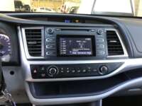 Toyota Highlander 2019 5p LE V6/3.5 Aut 2019 Toyota Highlander Venta Interiores 3