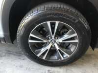Toyota Highlander 2019 5p LE V6/3.5 Aut 2019 Toyota Highlander Venta Llantas 1