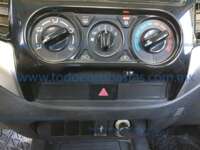 Mitsubishi L200 2016 4p Doble L4/2.5/T Diesel Man 4X4 2016 Mitsubishi L200 Ingreso Interiores 3