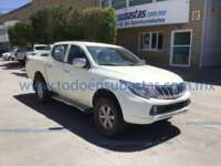 Mitsubishi L200 2016 4p Doble L4/2.5/T Diesel Man 4X4 2016 Mitsubishi L200 Ingreso Exteriores 2