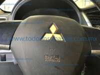 Mitsubishi L200 2016 4p Doble L4/2.5/T Diesel Man 4X4 2016 Mitsubishi L200 Ingreso Interiores 7