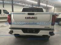 GMC Sierra 2020 4p AT4 CarbonPro Crew Cab V8/6.2 Aut 2F9CF671-3190-4358-A086-0D2FDC7F187F