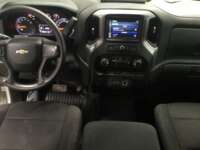 Chevrolet Silverado 2021 4p 1500 Custom Doble Cab V8/5.3 Aut 4x4 2021 Chevrolet Silverado Venta Interiores 4