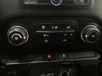 Chevrolet Silverado 2021 4p 1500 Custom Doble Cab V8/5.3 Aut 4x4 2021 Chevrolet Silverado Venta Interiores 9