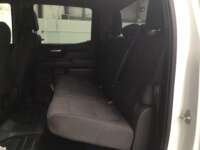Chevrolet Silverado 2021 4p WT Doble Cabina 4X4 V6/4.3 Aut  2021 Chevrolet Silverado Venta Interiores 12