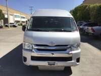 Toyota Hiace 2019 5p L4/2.7 Man 15/Pas 2019 Toyota Hiace Venta Exteriores 2