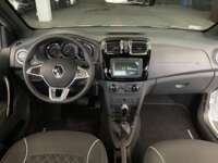 Renault Logan 2023 4p Intens L4/1.6 Aut 2023 Renault Logan Venta Interiores 4