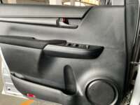 Toyota Hilux 2019 4p Doble Cabina Base L4/2.7 Man  2019 Toyota Hilux Venta Interiores 13